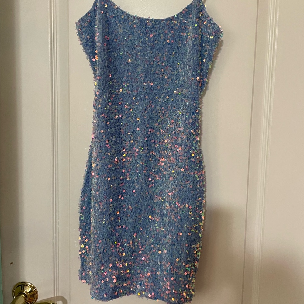 Lucy in the Sky - Bodycon Style Dress — NWT